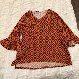 Mountain Mamas Orange Black Patterned Tunic Top LG/XL V-Neck Flowy Sleeves GUC